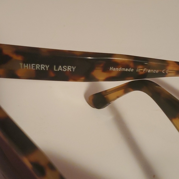 THIERRY Lasry Sunglasses "Slutty" Broken Arm - Picture 3 of 12